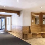 Roche Blanche - Location: Pour 5 Personnes Dans Le Centre Mae-9034 *