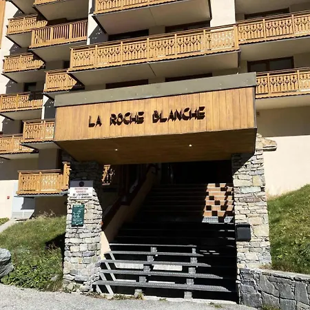 Roche Blanche - Location: Pour 5 Personnes Dans Le Centre Mae-9034 아파트