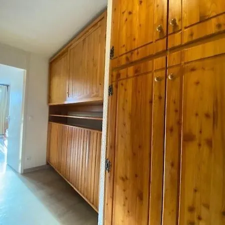 Roche Blanche - Location: Pour 5 Personnes Dans Le Centre Mae-9034 *