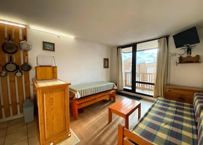 Apartment Roche Blanche - Location: Pour 5 Personnes Dans Le Centre Mae-9034 *